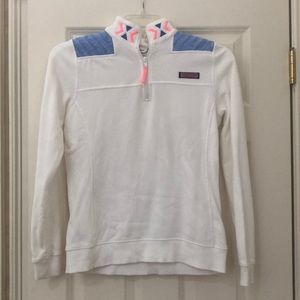 White vineyard vines shep shirt